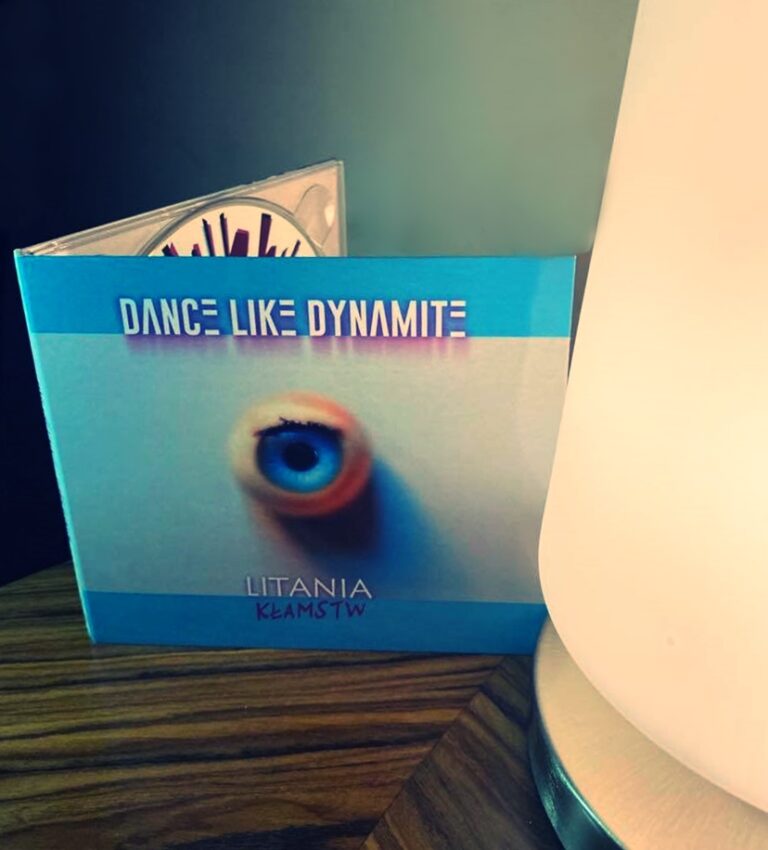 Dance-like-dynamite-litania-klamstw