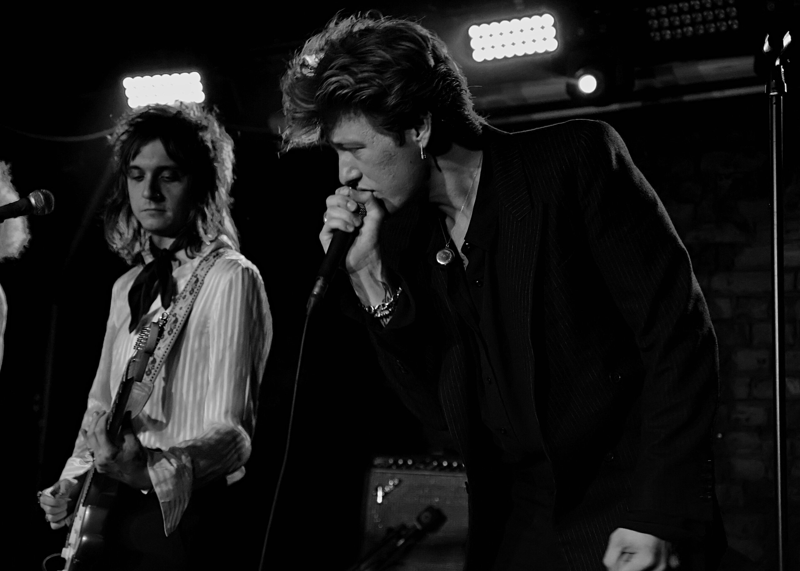 Read more about the article Brigitte Calls Me Baby (+ ZUTA) | 12.08.2025 | Warszawa, Klub Hydrozagadka | fot. Karolina Marczak | tekst: Mariusz Jagiełło, org. Live Nation