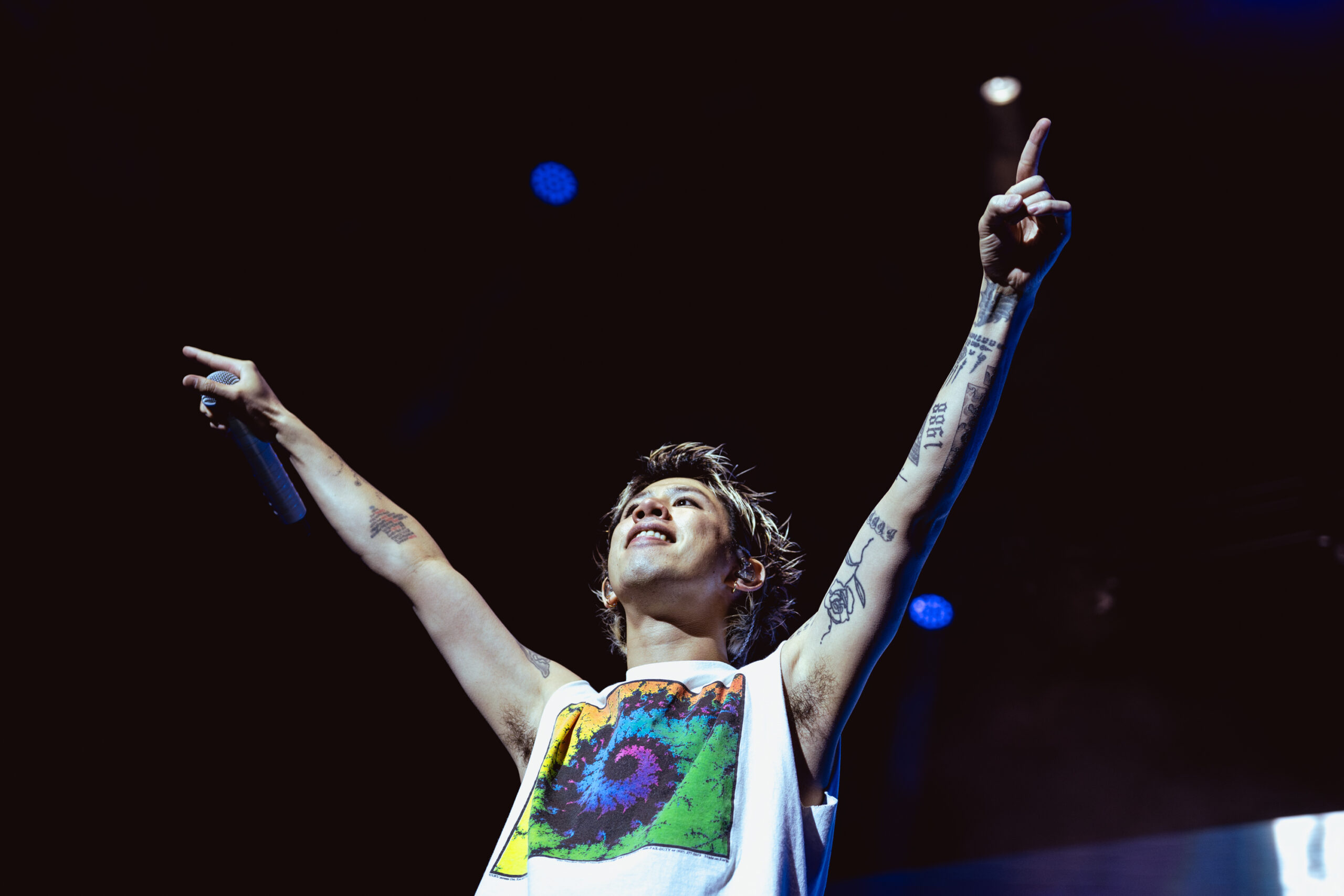 Read more about the article One Ok Rock (+Paledusk) | 27.10.2025 | Warszawa, COS Torwar | Fot. Ada Woźniacka | org. Winiary Bookings