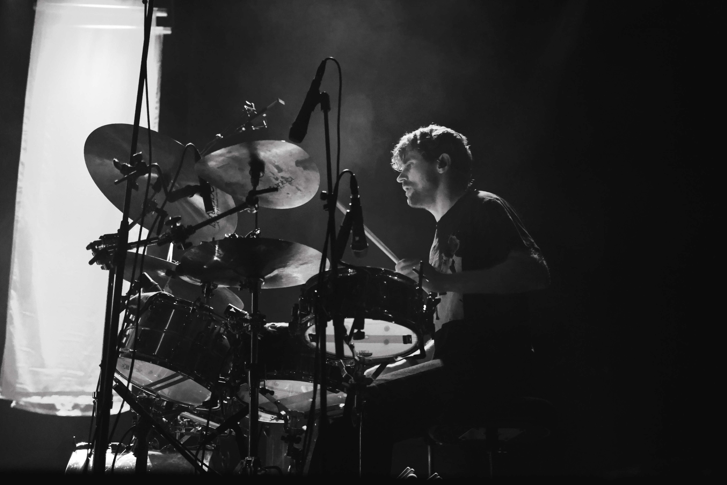 Read more about the article GoGo Penguin | 25.04.2026 | Warszawa, Progresja | Fot. Karolina Marczak | org. Winiary Bookings